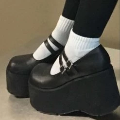 Aliexpress Gothic Doll Super THICC Platform Shoes