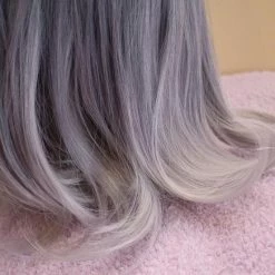 Cosplayc ANTIQUE MOON Silver Ombre Medium Length Ash Grey Wig With Bangs NEW