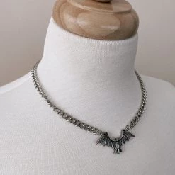 Peachiie Shop NEW Silver Chain Bat Necklace