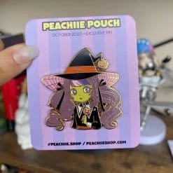 Peachiie Shop NEW Ettie The Witch Pin
