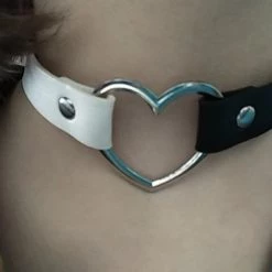 Aliexpress NEW Pastel Goth Heart Choker